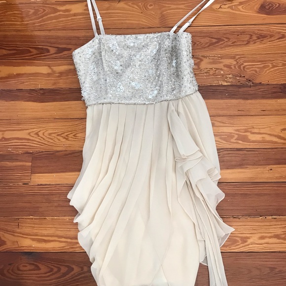 Alice + Olivia Dresses & Skirts - Alice + Olivia sequin dress